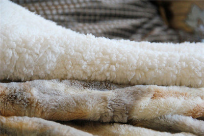 Cloud-Soft Russian Lynx Faux Fur Throw Blanket