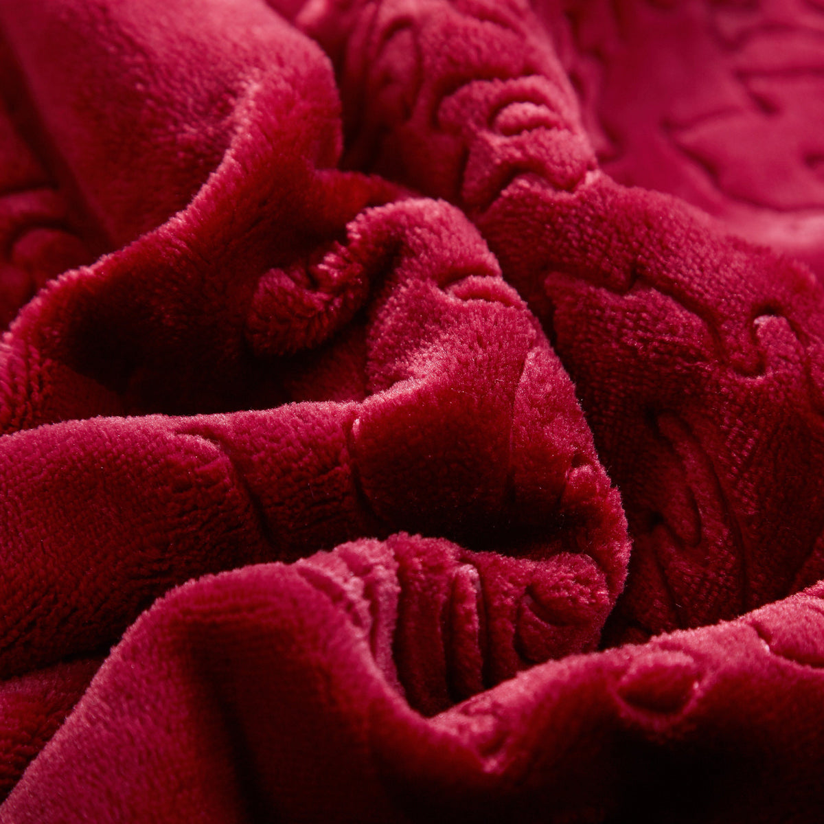 Merlot Red Reversible Sherpa Embossed Throw Blanket