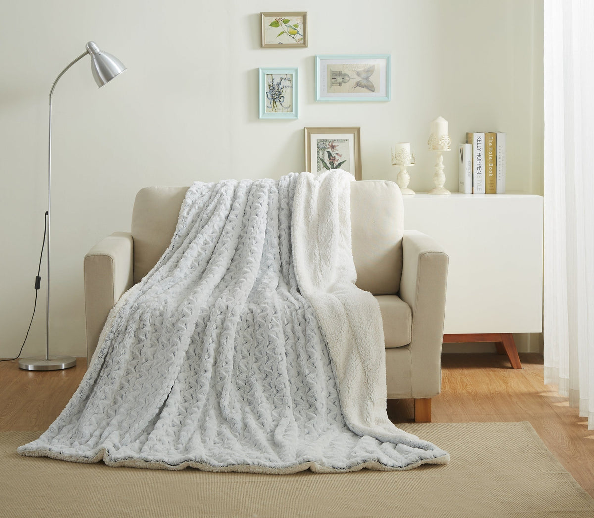 Snowy Owl Faux Fur Super Soft Throw Blanket
